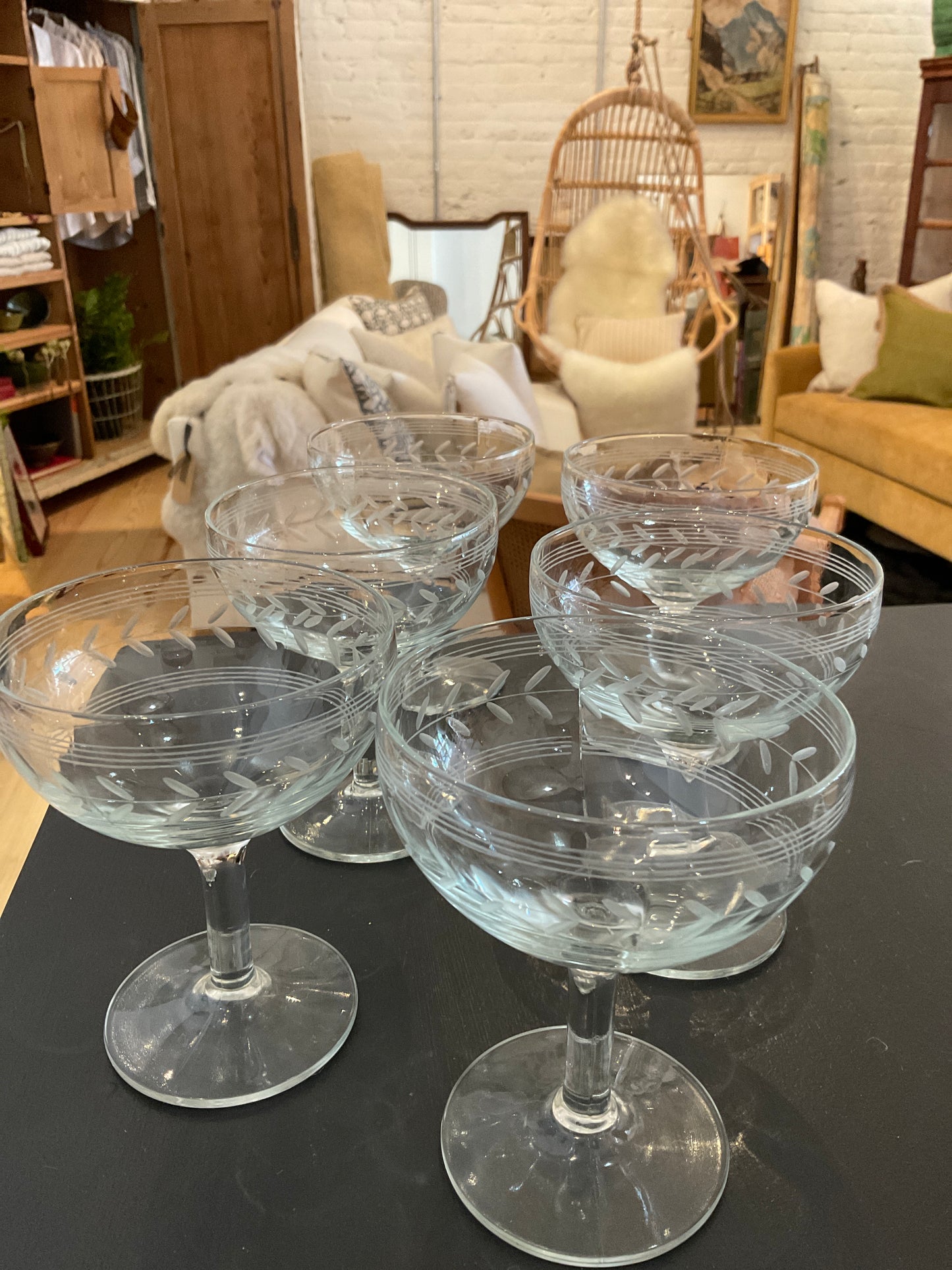 Vintage Anchor Hocking Laurel Leaf and Band Champagne Coupes