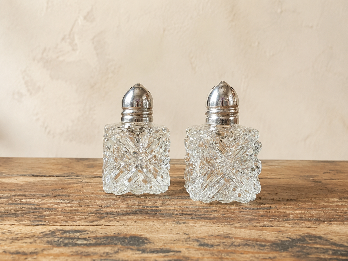 Vintage Salt and Pepper shaker Set