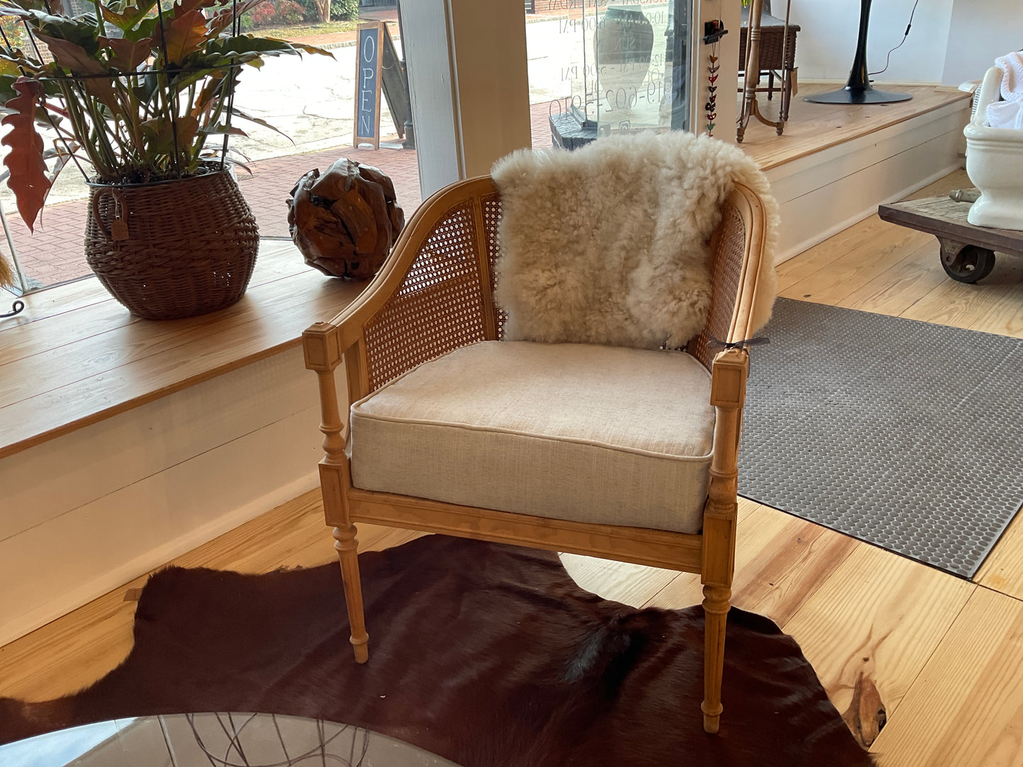 Canned Barrel Chairs / Linen Cushion