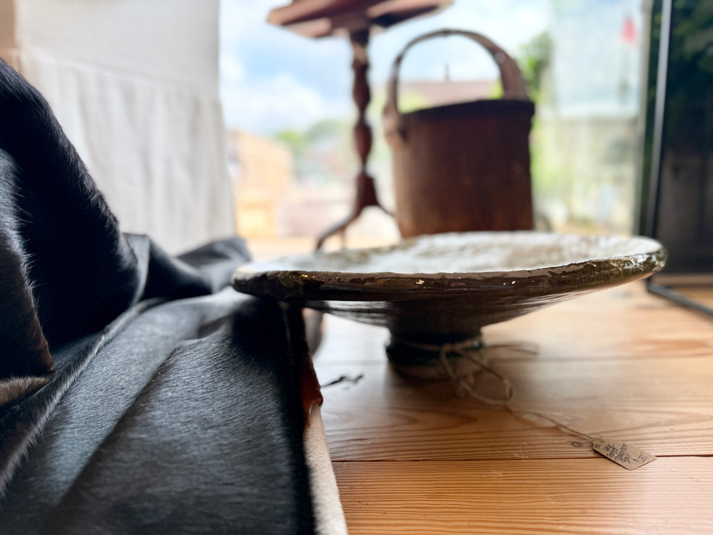 Footed Tamegrout Bowl