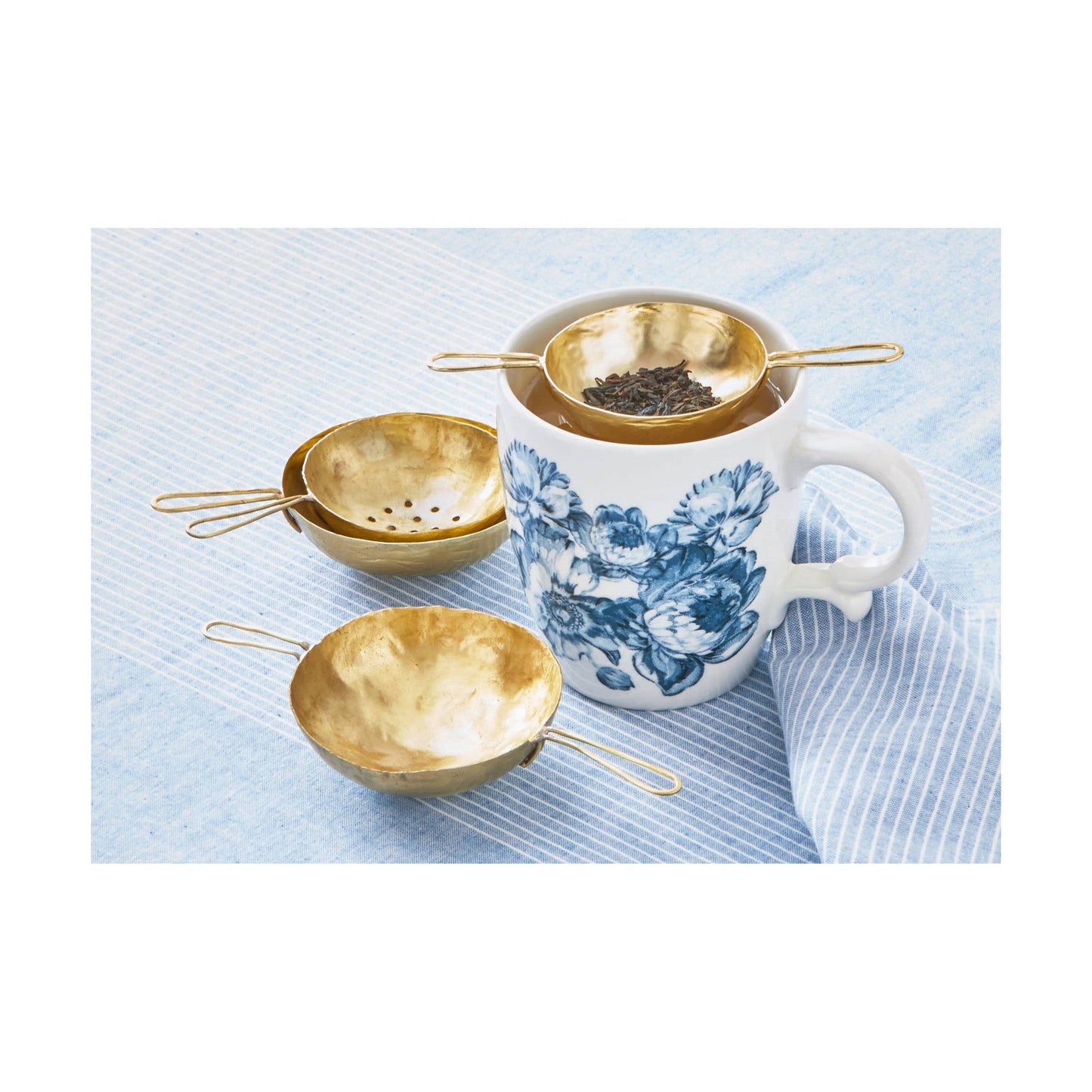 Tea Strainer & Saucer Set - Brass