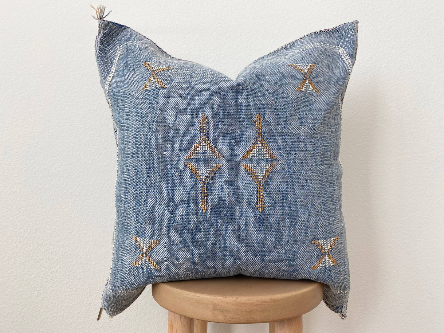 Silk Sabra in Blue