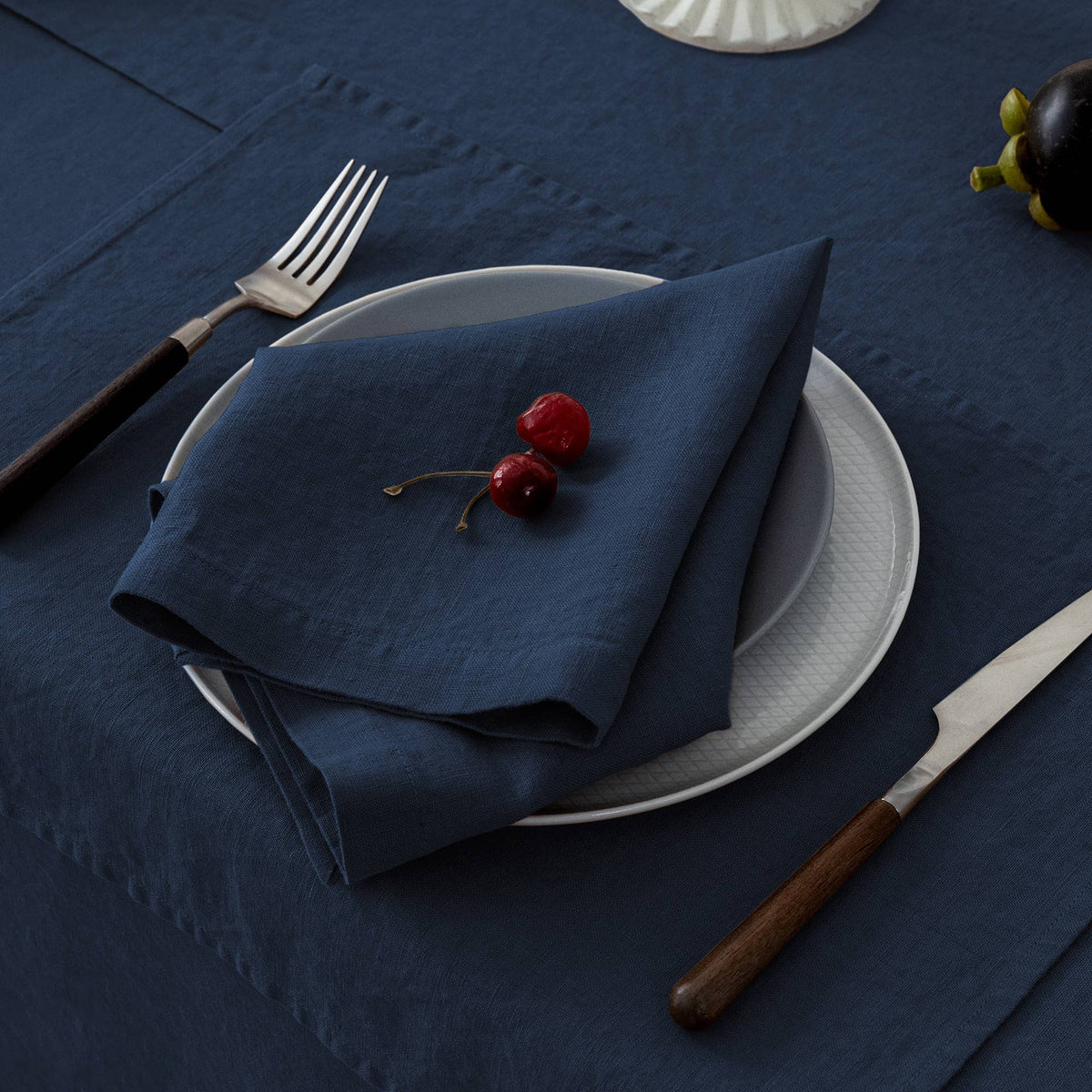 100% Linen Napkins - 20'' x 20'' - Navy
