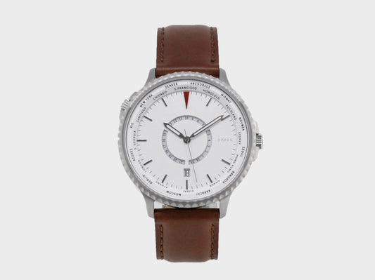 World Traveller | 24 Time Zones On a World Timer: Cloud White