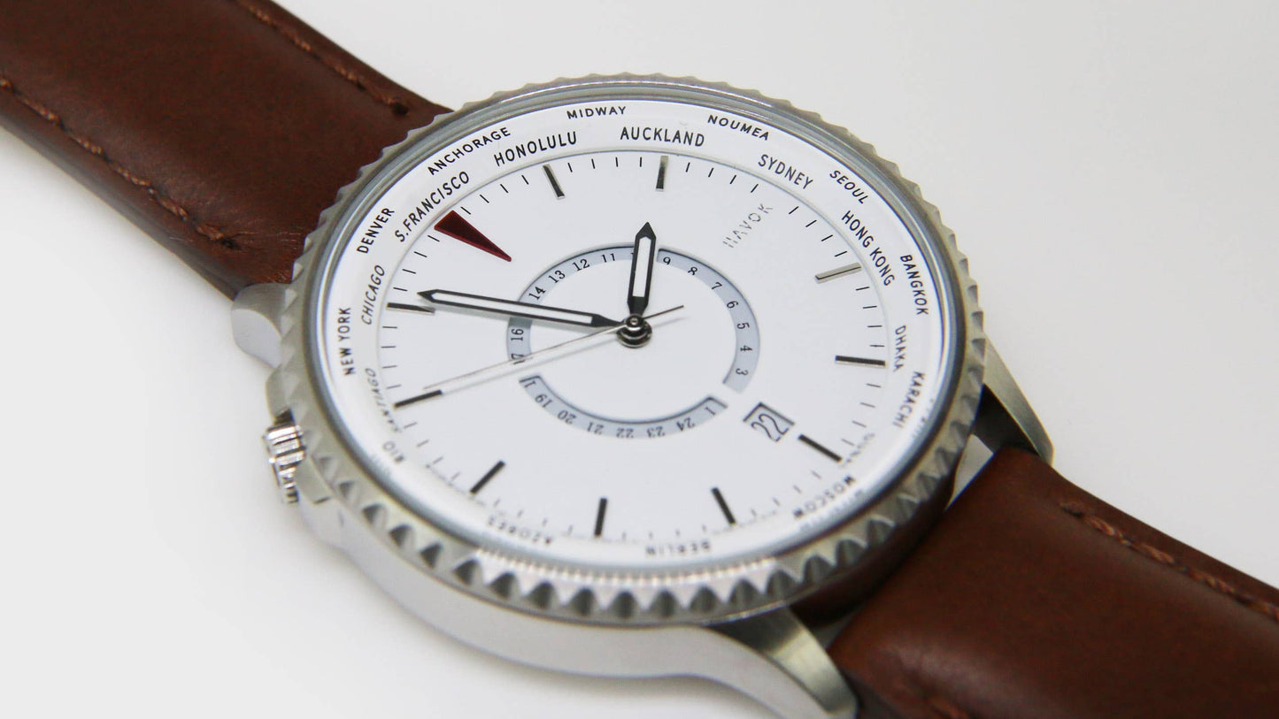 World Traveller | 24 Time Zones On a World Timer: Cloud White