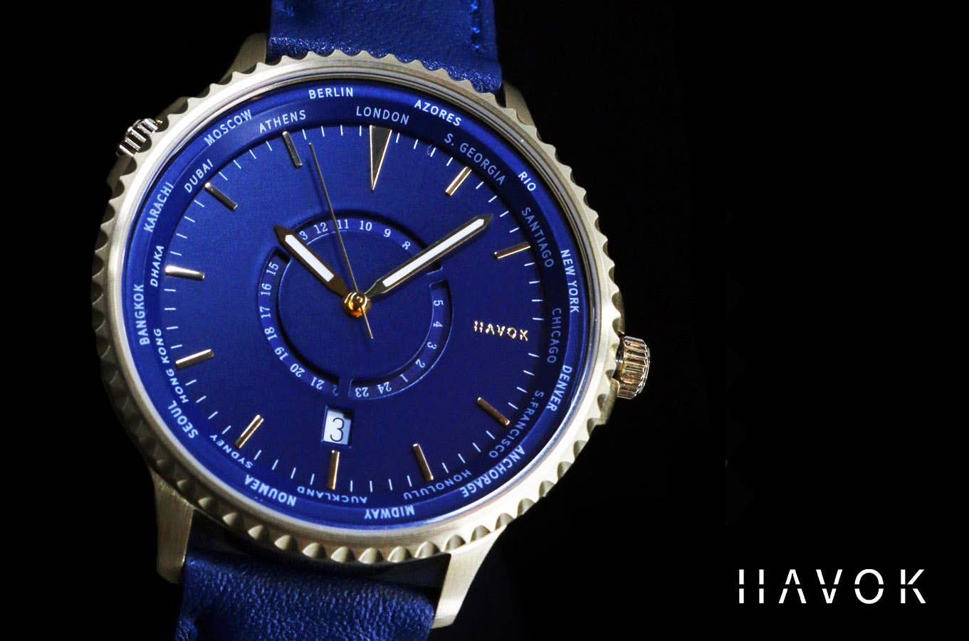 World Traveller | 24 Time Zones On a World Timer: Midnight Navy watch