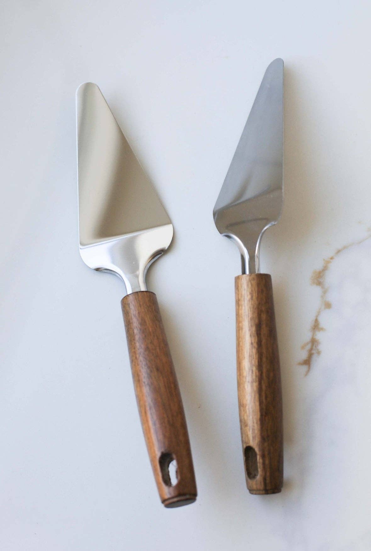 Light Acacia Wood Handle Pizza Server