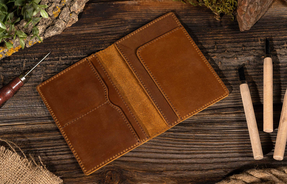 Passport Cover, Genuine Leather Passport Holder Case: Green
