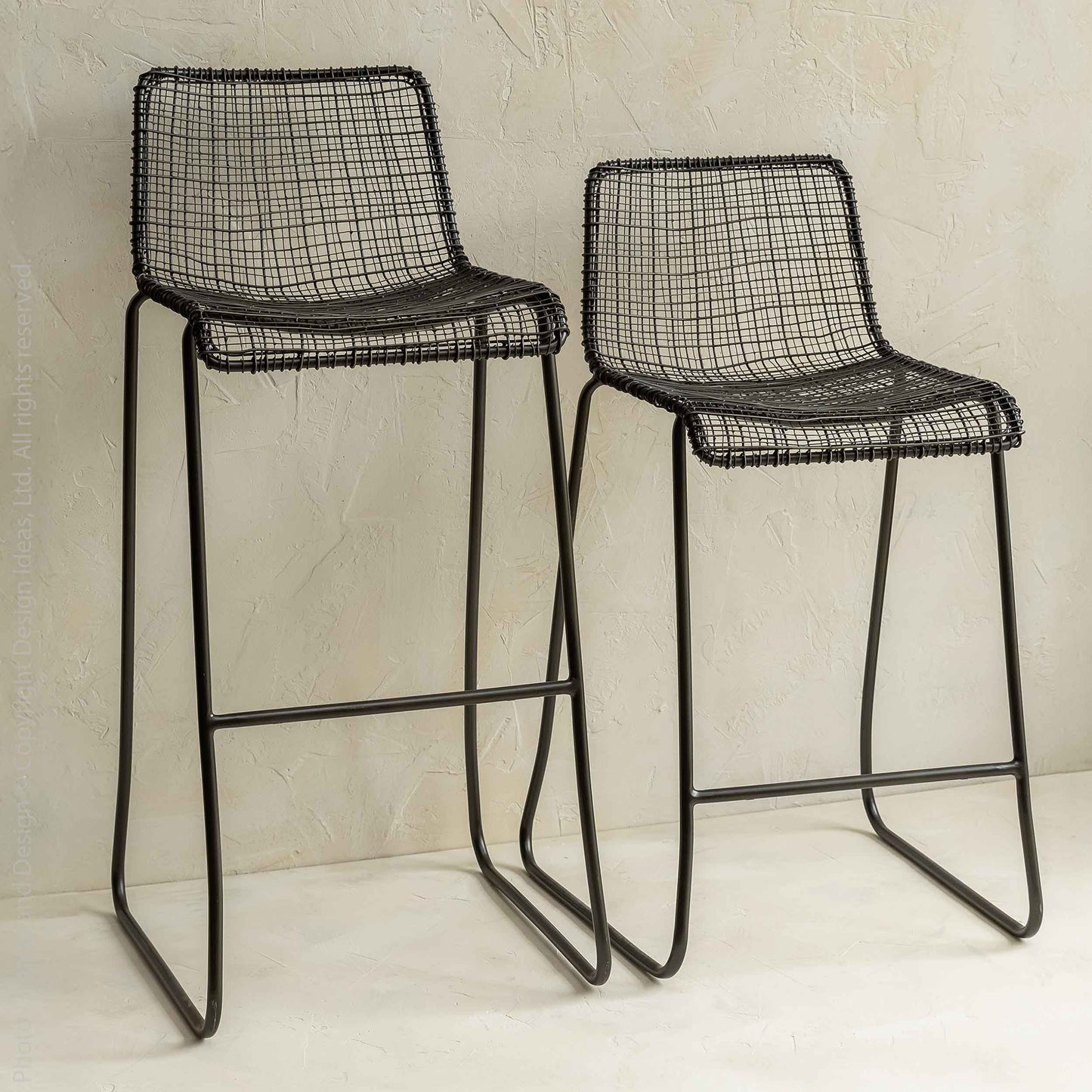 Natural Bar Stool (Black)
