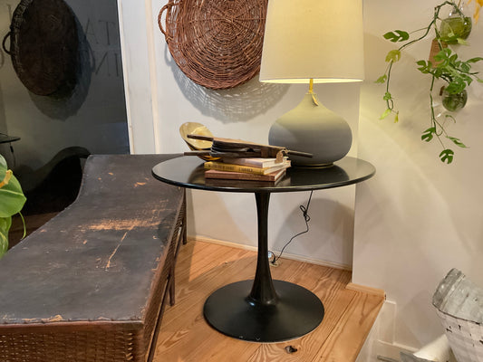 Metal Tulip Table