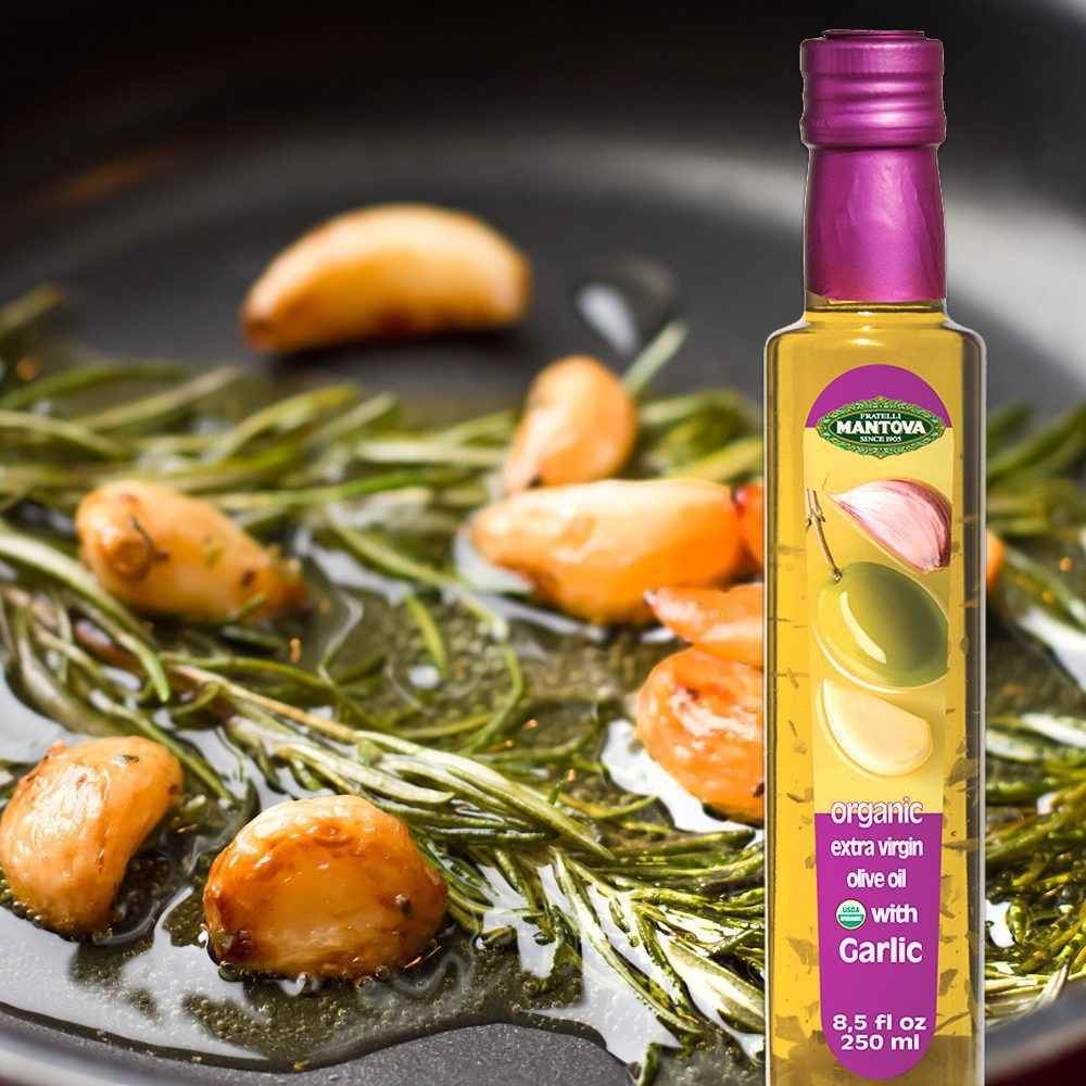 Mantova Organic Garlic Extra Virgin Olive Oil, 8.5 fl. oz.