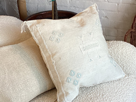 Silk Sabra Cover in Stone