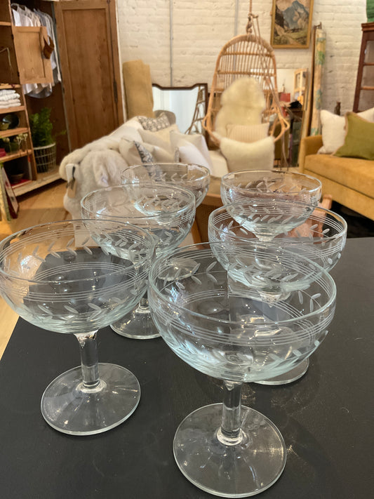 Vintage Anchor Hocking Laurel Leaf and Band Champagne Coupes