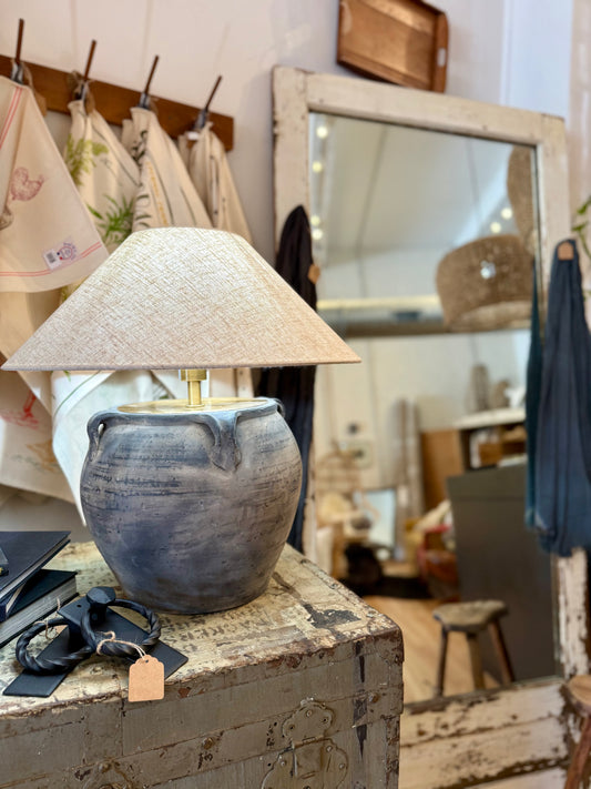 Water Pot Table Lamp