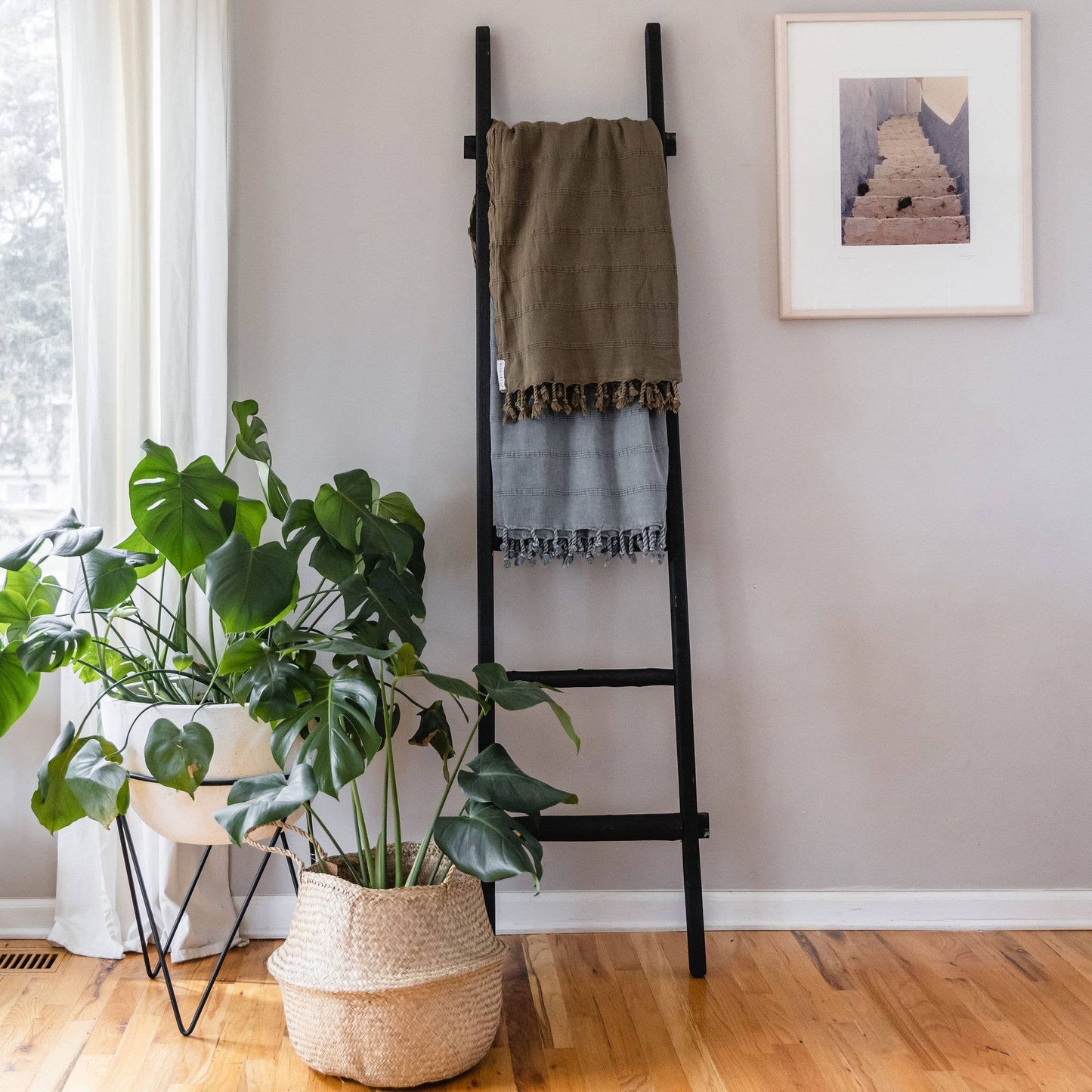 Kurios Stonewashed Blanket: Denim