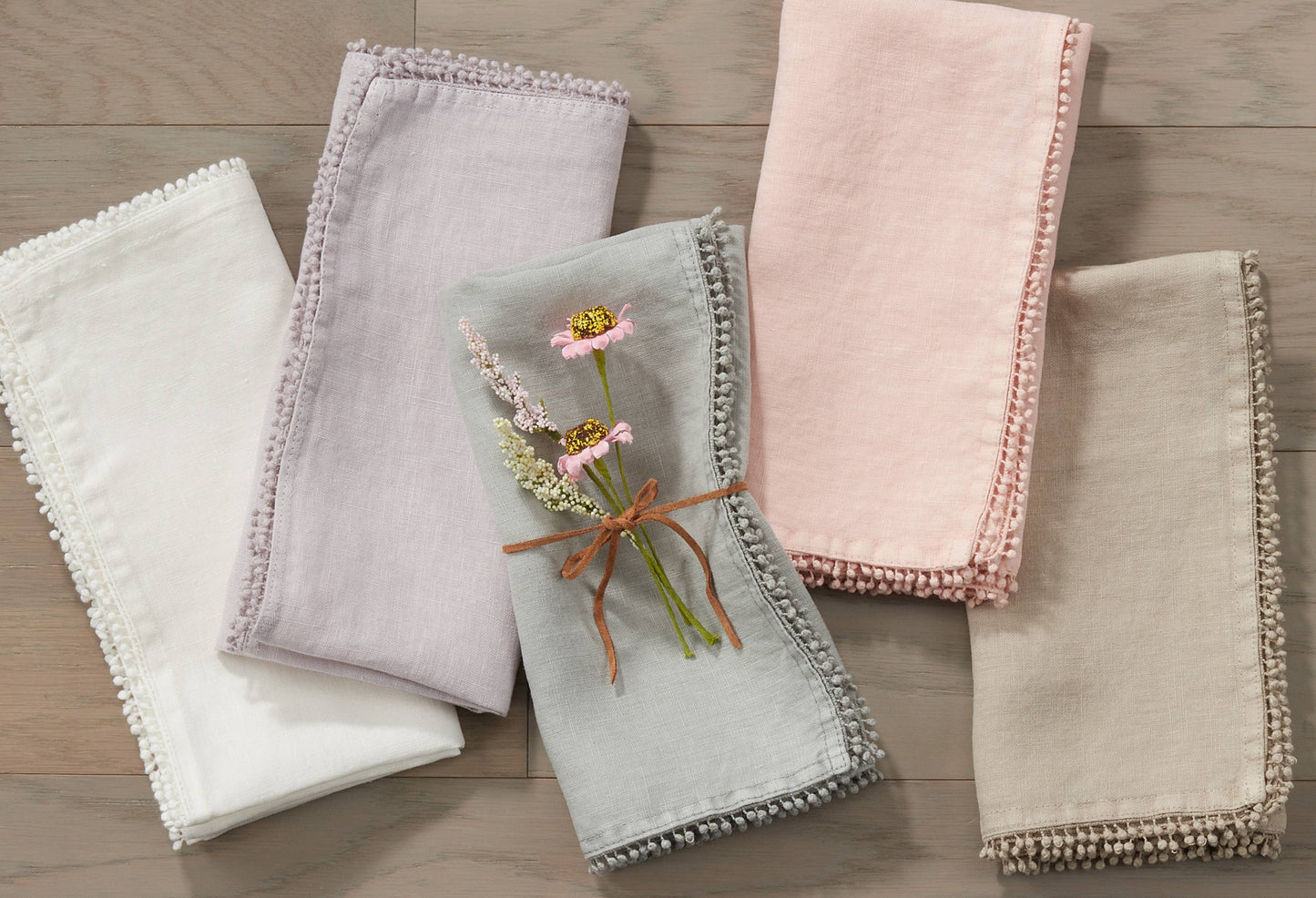 Pompom Border Linen Napkin: Natural / 20"