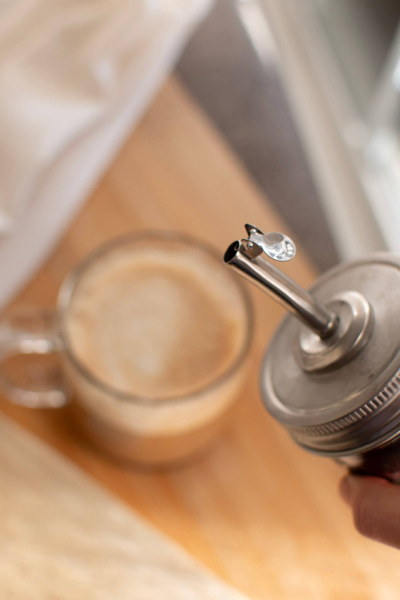 Mason Jar - Self closing pour spout