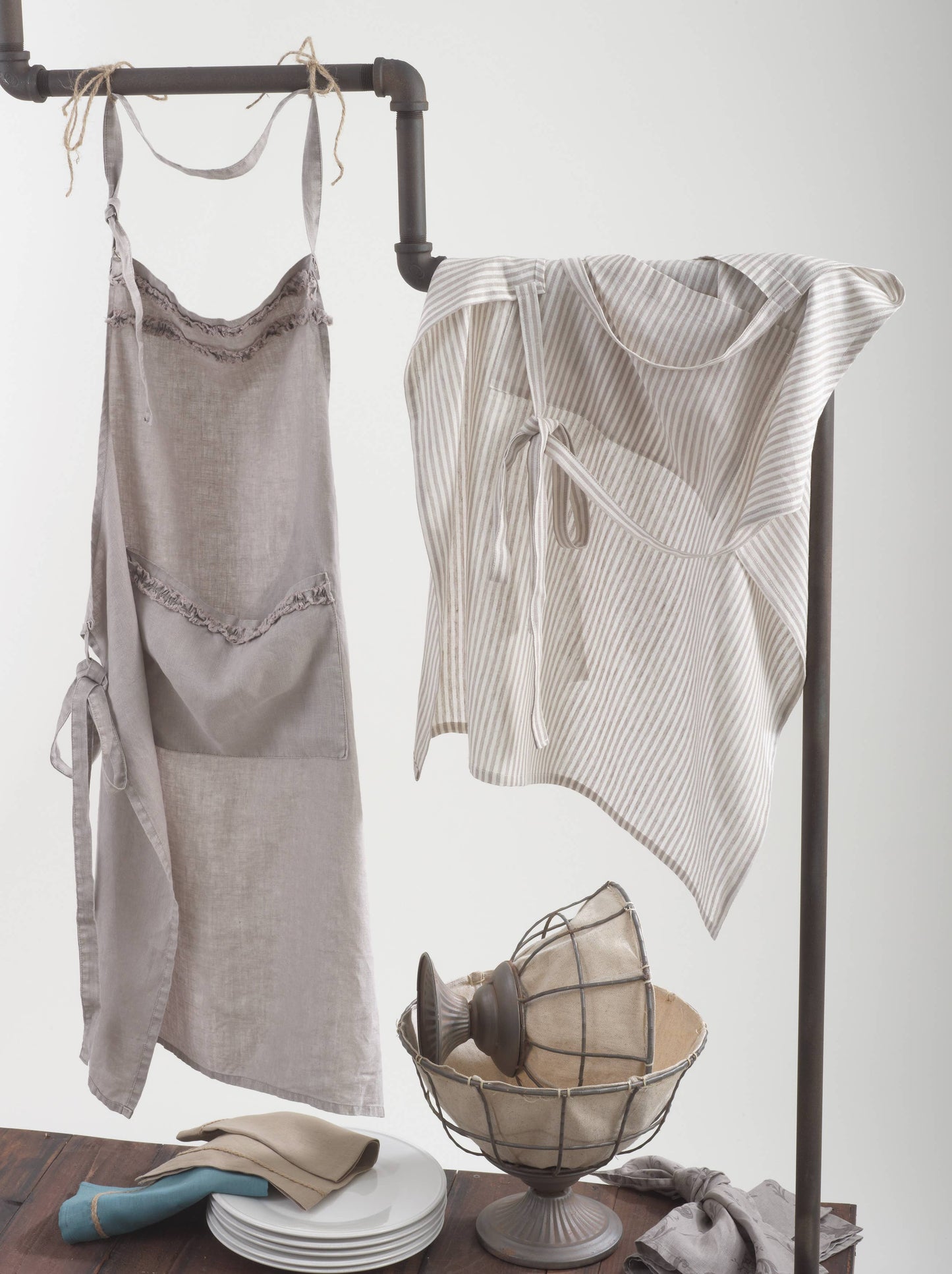 Striped Design Apron: Natural / Full