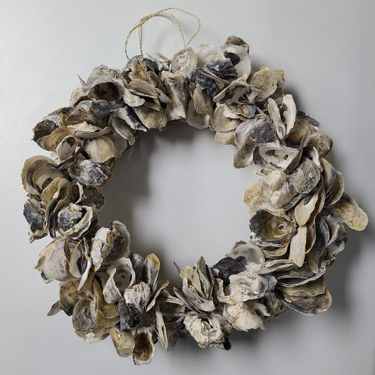 10" Oyster Wreath