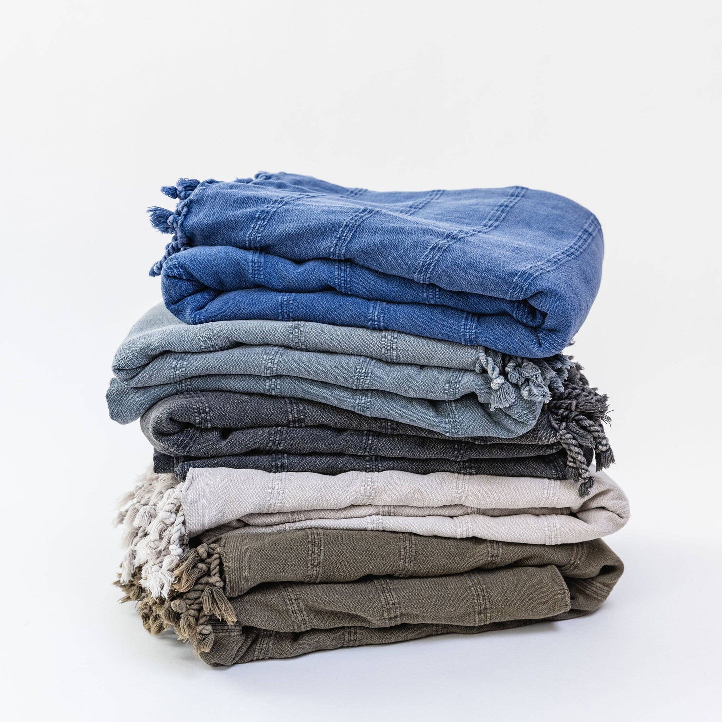 Kurios Stonewashed Blanket: Denim